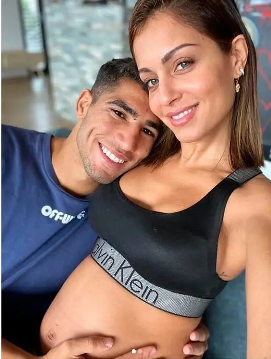 Hiba Abouk y Achraf Hakimi, en una imagen de archivo / Instagram