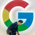 Francia desafía a EE UU y aprueba la "tasa Google"