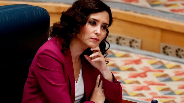 Isabel Díaz Ayuso, en su escaño en la Asamblea de Madrid