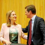 El presidente del PP, Pablo Casado, con Ana Pastor / Foto: Cipriano Pastrano