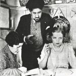 El enigmático profesor Aris, en plena sesión de hipnotismo