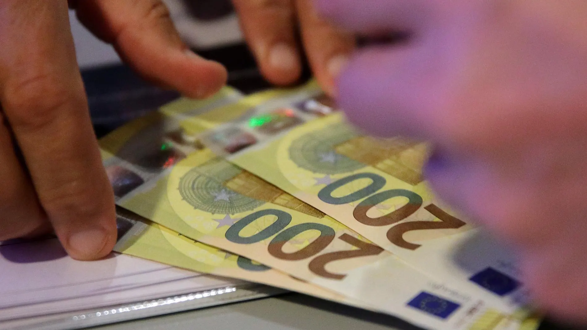 ¿Te ha llegado esta alerta de BBVA, Caixabank y Banco Santander? Bórrala de inmediato