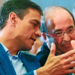 El candidato del PSOE, Pedro Sánchez, quiere dejar de estar en funciones en diciembre para llevar a cabo medidas de calado como la revalorización de las pensiones. Efe