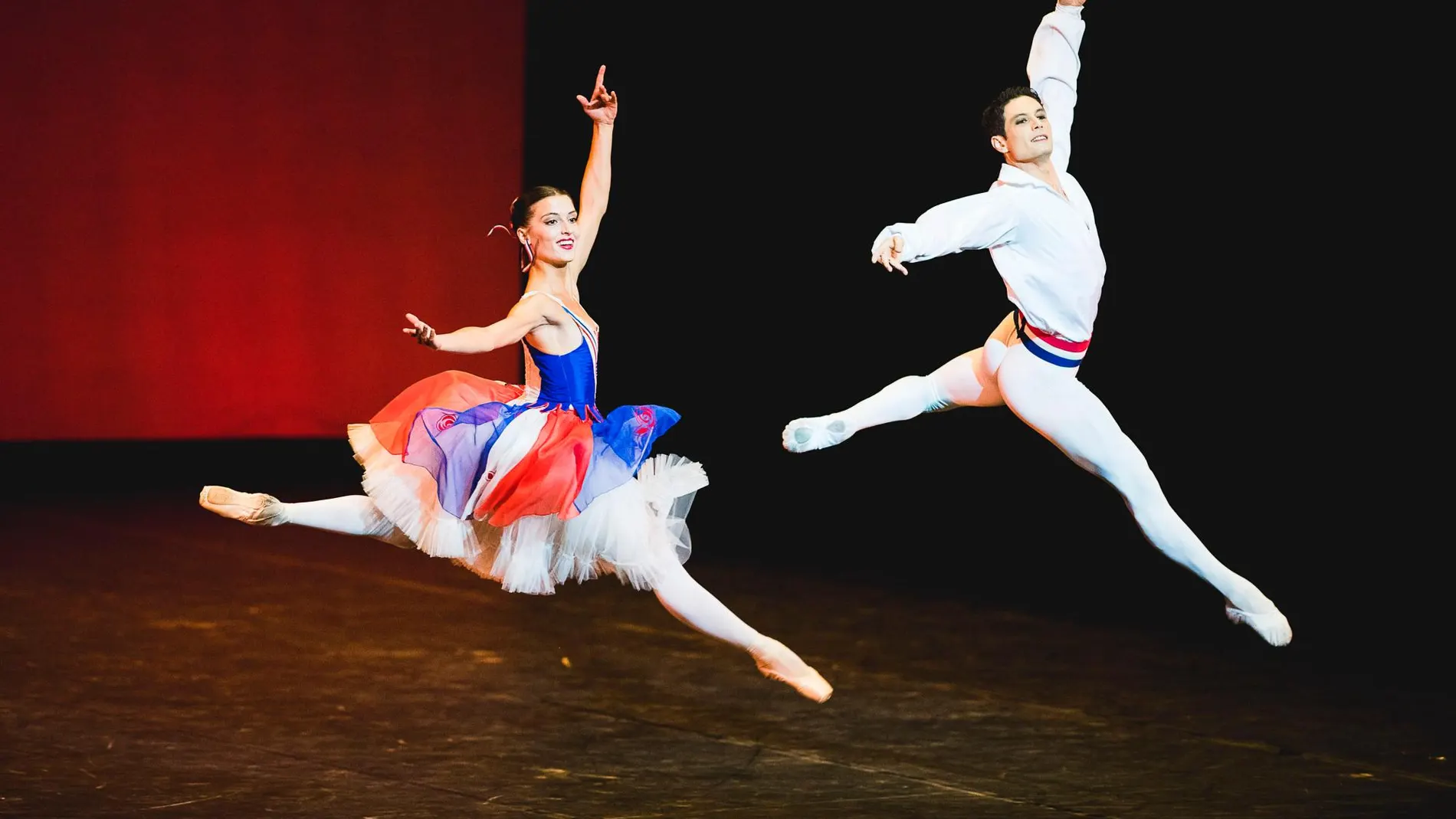 La expectación era máxima por el retorno de Marianela Núñez –acompañada por su habitual partenaire, Vadim Muntagirov- tras su exhibición del pasado año, y por la primera participación en el evento de Polina Semionova