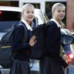 Las mochilas de Leonor y Sofía nos descubren sus gustos
