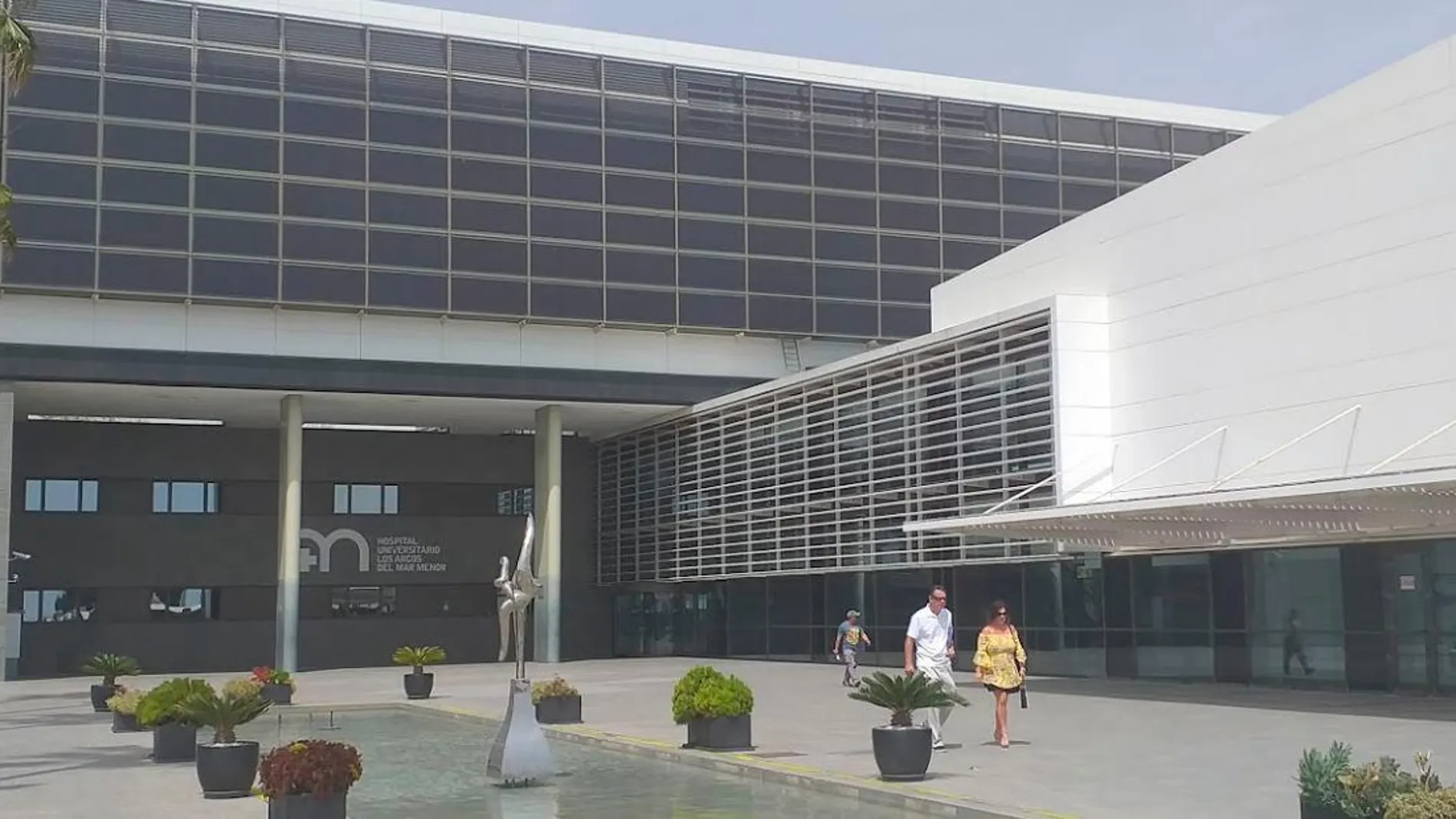 El herido ha sido trasladado al hospital Los Arcos del Mar Menor