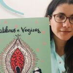 La autora del libro Hablemos de Vaginas de editorial Oberón
