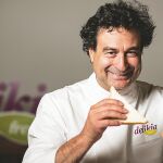 El cocinero durante la presentación del concurso «El sándwich más bueno del mundo» organizado por Delikia