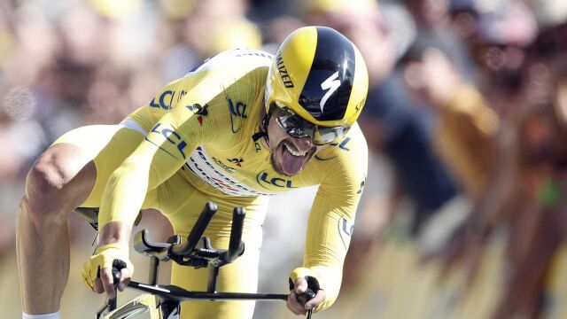 Julian Alaphilippe, a su llegada a la meta de Pau