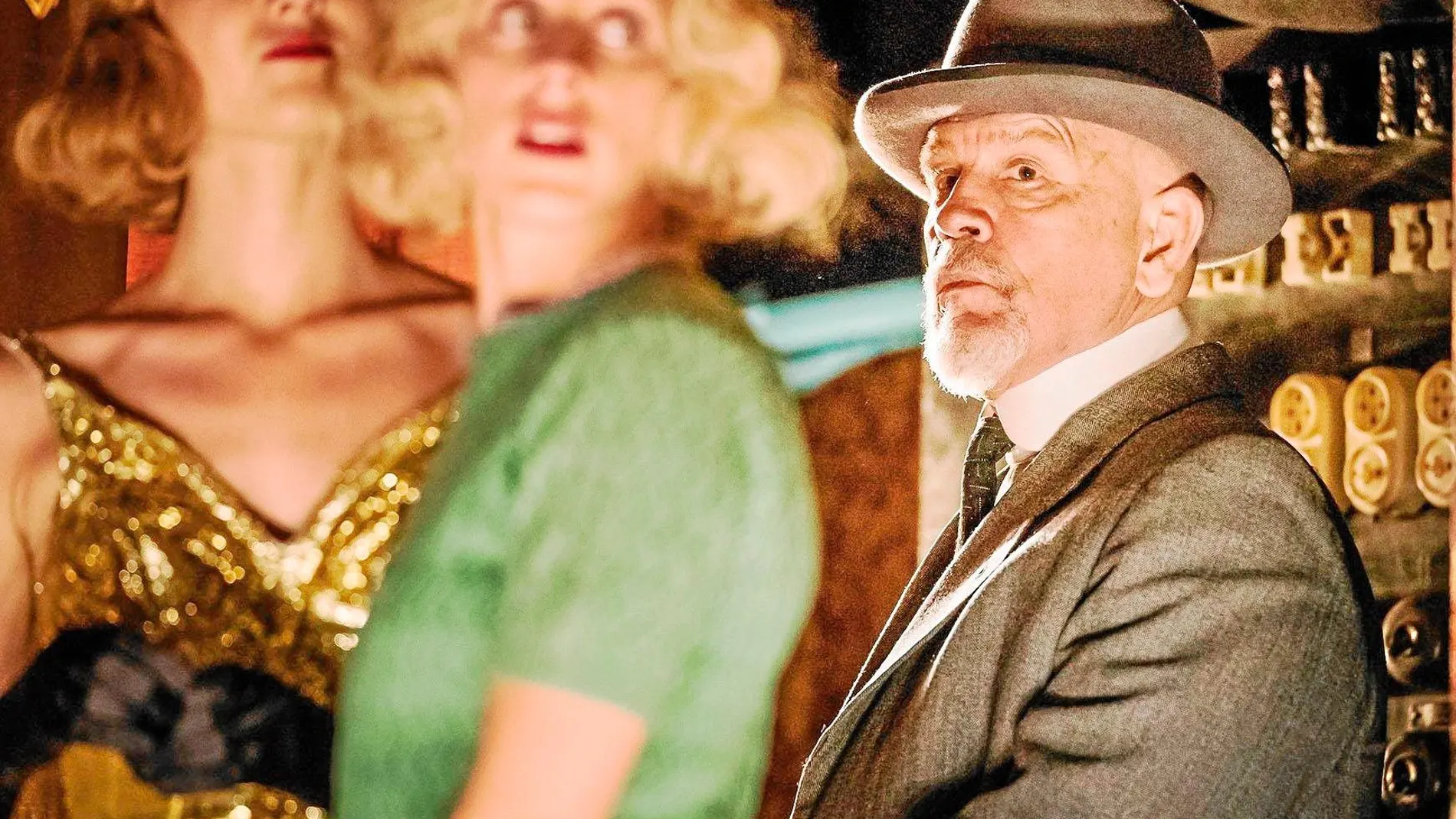 Malkovich como Poirot, un hombre que está en declive