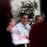 El presidente del gobierno en funciones Pedro Sánchez , durante la reunión con representantes de la plataforma “Teruel Existe”