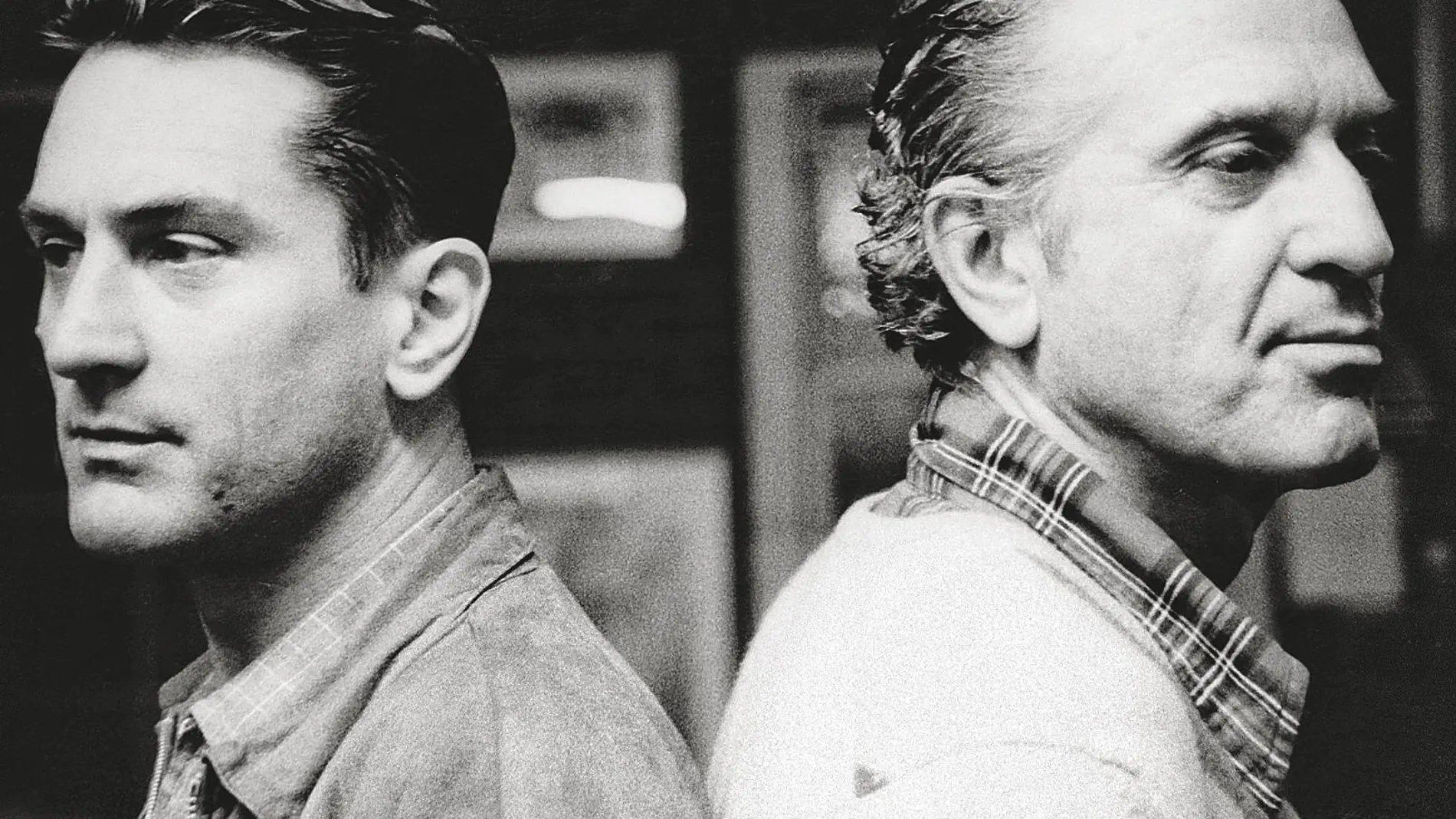 Robert de Niro posa al lado de su padre en el fotograma de un documental acerca de su relación que emitirá HBO. Foto: HBO