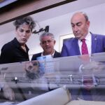 El presidente de la Diputación, Miguel Ángel de Vicente, inaugura la exposición «Ramón Menéndez Pidal: paisaje de una vida»
