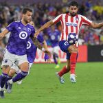 Diego Costa controla un balón en el amistoso ante el MLS All Stars