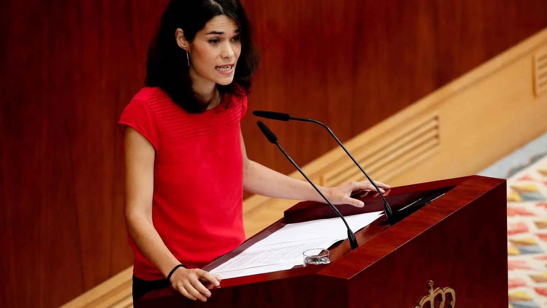 -La portavoz de Podemos en la Asamblea de Madrid Isa Serra, interviene en la sesión de investidura sin candidato en la Asamblea de Madrid