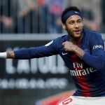 Neymar, denunciado por propinar un puñetazo, horas después del archivo de su caso por violación