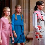 La Reina Letizia vuelve a confiar en Pertegaz en Asturias