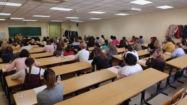 El examen se repetirá el viernes a partir de las 10 /Foto: EP