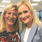 El «selfie» con Cristina Cifuentes que complicó la vida de la funcionaria de la Universidad Rey Juan Carlos Amalia Calonge
