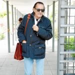 El ex alcalde, que cumple tercer grado penitenciario, asegura que algún día contará por qué Isabel fue condenada a 24 meses de prisión por blanqueo de capitales. «Algo haría...», sugiere Julián Muñoz