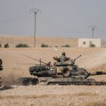 Un tanque turco en la localidad de Manbij, en el norte de Siria/AP