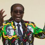El expresidente de Zimbabue, Robert Mugabe, en una imagen de 2016 /Ap