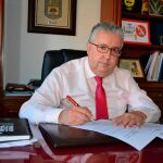 El socialista Francisco Molina, alcalde de Bormujos /Foto: La Razón