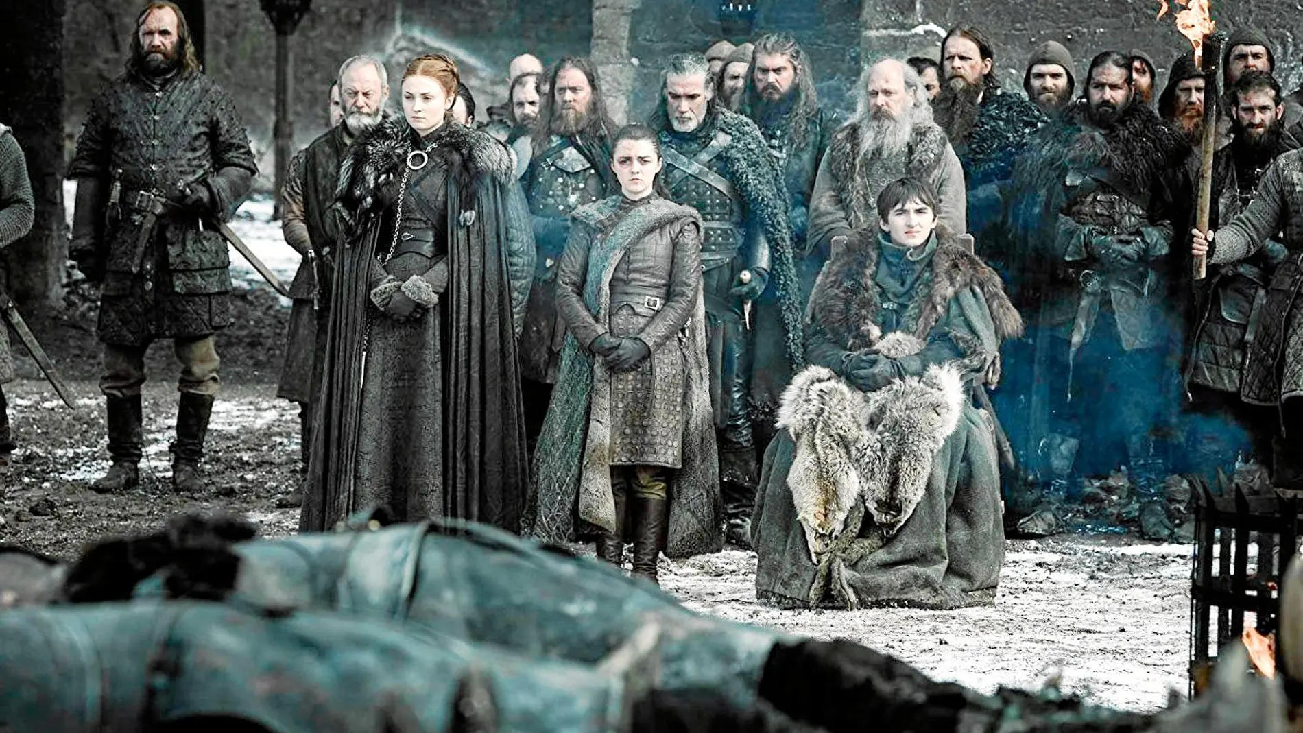 Algunos de los protagonistas de la producción: Sohpie Turner, Maisie Williams, Isaac Hempstead y Liam Cunningham