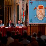 El escritor y colaborador de LA RAZÓN, Alfonso Ussía, impartió ayer por la tarde una conferencia en el centro cultural La Beneficencia