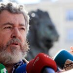 El diputado de Unidas Podemos-En Comú Podem-Galicia en Común y dirigente de Equo, Juantxo López de Uralde. EFE/ Fernando Alvarado