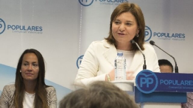 La presidenta regional del PP, Isabel Bonig, insiste en que en la Comunitat se sigue el mismo proceso que en Cataluña La presidenta regional del PP, Isabel Bonig, insiste en que en la Comunitat se sigue el mismo proceso que en Cataluña