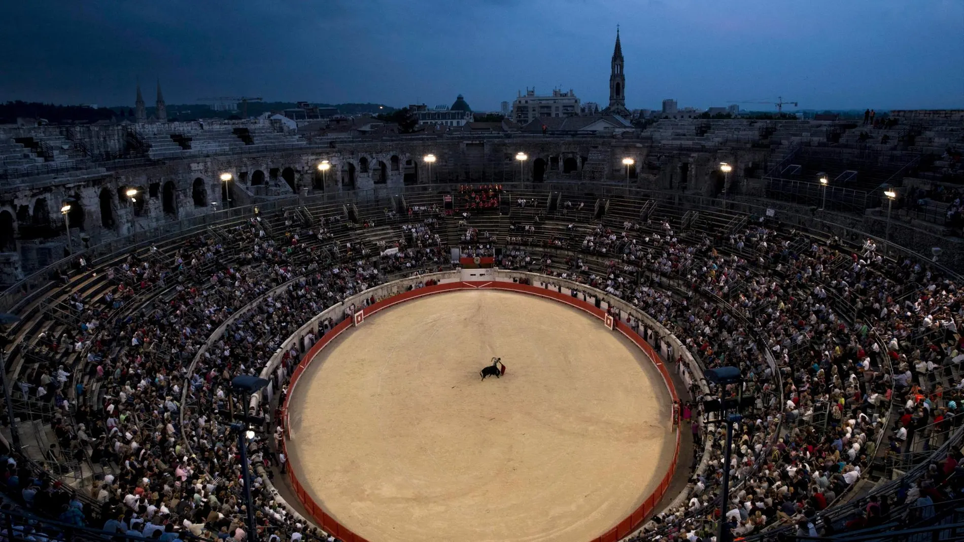 Imagen del Coliseo de Nimes