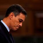 Pedro Sánchez, durante su intervención en la primera jornada del debate de investidura. EFE/ Emilio Naranjo
