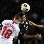 Sergio Escudero con el Sevilla.