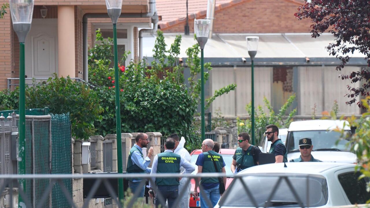 Un hombre mata a tiros su pareja, hiere a su hijo y se suicida en Burgos