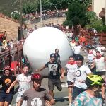 En torno a 150 personas corrieron esta mañana el boloencierro