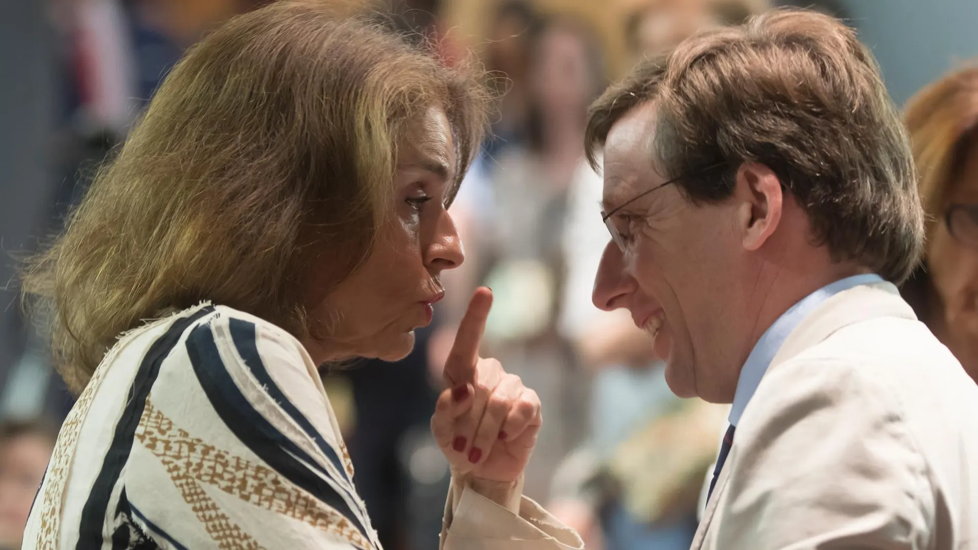 Ana Botella y José Luis Martínez-Almeida / Foto: Luis Díaz