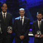 Van Dijk, central del Liverpool, fue nombrado el mejor jugador de la temporada
