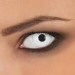 Las lentillas no son un complemento más de cosmética, necesitan el mismo trato que unas lentes de contacto para corregir la visión