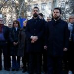 Tardá, Torrent y Aragonés, ante un cartel de Junqueras en un acto en Madrid. (Foto: J. FDEZ. - LARGO)