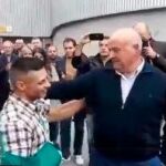 Recibimiento del policía herido durante los disturbios de Barcelona en A Coruña