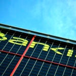 Logo de la entidad bancaria Bankia en su sede en una de las torres Kio de Madrid.