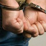 El hombre fue detenido por robo con violencia e intimidación