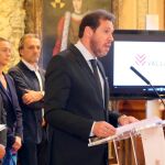 El alcalde Óscar Puente presenta el proyecto que se desarrollará en Valladolid tras ser elegida por la Umesco Ciudad Creativa, en presencia de Ana Redondo y Ángela de Miguel, entre otros