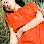 Silvana Estrada, de solo 22 años, ya ha llamado la atención de artistas como Natalia Lafourcade o Love Of Lesbian. Foto: Sofía López Bravo