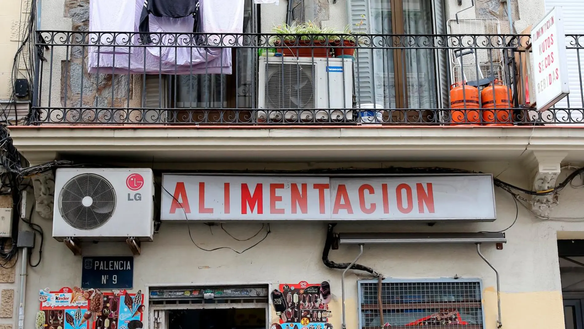 Un comercio chino en el centro de Madrid
