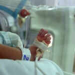 Los progenitores se habían opuesto a que su hijo recibiera sangre de personas vacunadas contra la covid-19