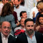 El lider de Vox, Santiago Abascal y el cabeza de lista por Valencia, Ignacio Gil Lázaro , a su llegada al acto electoral en el recinto ferial de Valencia.