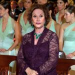 Carmen Franco con el collar de esmeraldas y el juego de pendientes