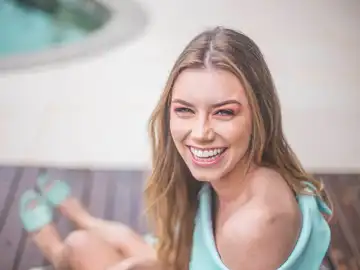 La gente feliz ha aprendido a quererse, a valorarse, y a ser objetiva, la gente feliz ha aprendido a ser amable con ella misma, y ha aprendido a aceptarse y a reírse de cómo son. La gente feliz ha aprendido a quererse, a valorarse, y a ser objetiva, la gente feliz ha aprendido a ser amable con ella misma, y ha aprendido a aceptarse y a reírse de cómo son.